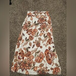 🔶Charlotte Russe Vintage Floral Maxi Skirt🔶